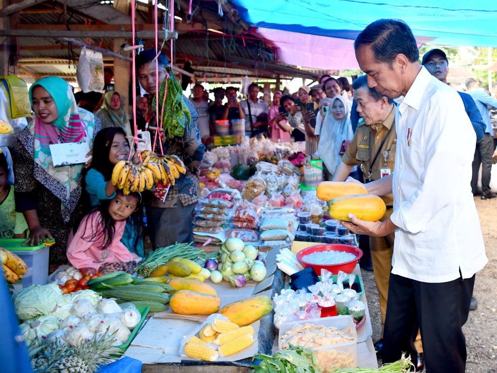 kunjungi pasar tanjung bungur, presiden: harga semuanya baik 18 kunjungi pasar tanjung bungur, presiden: harga semuanya baik