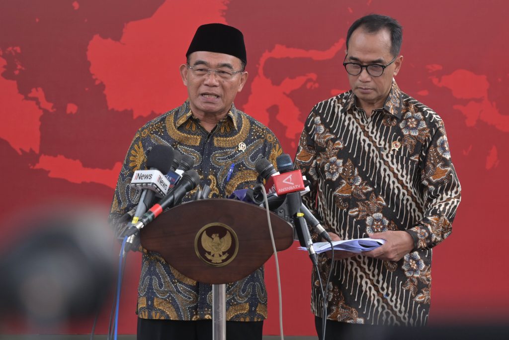 menko pmk: presiden sampaikan terima kasih kepada pemudik tahun 2024 18 menko pmk: presiden sampaikan terima kasih kepada pemudik tahun 2024