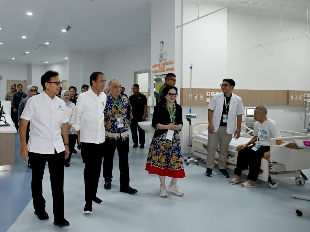 resmikan rumah sakit kemenkes surabaya, presiden: fasilitas ini dibangun untuk kurangi masyarakat berobat ke luar negeri 18 resmikan rumah sakit kemenkes surabaya, presiden: fasilitas ini dibangun untuk kurangi masyarakat berobat ke luar negeri