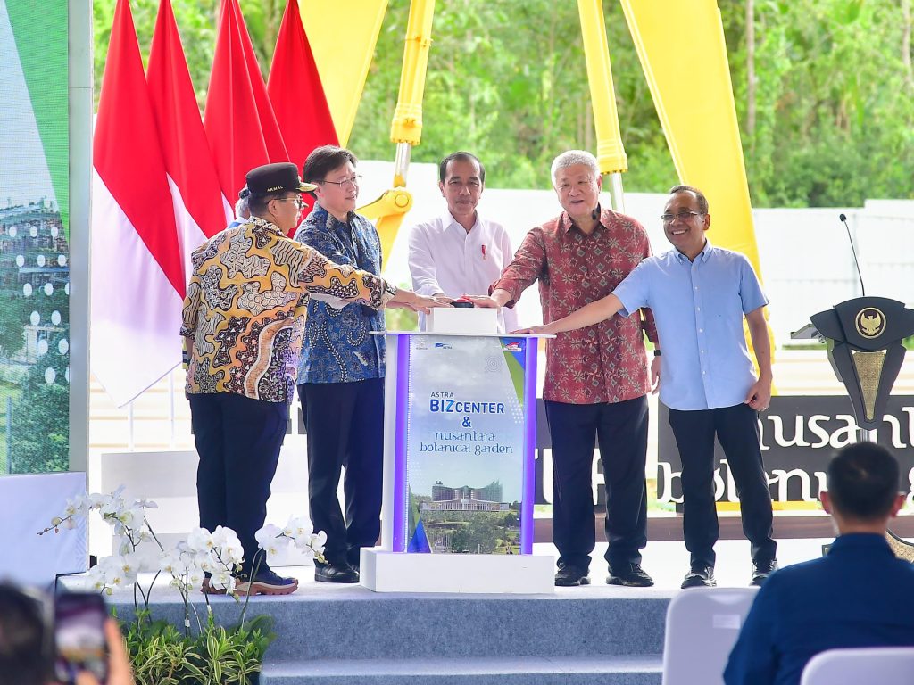presiden jokowi groundbreaking astra biz center dan nusantara botanical garden 18 presiden jokowi groundbreaking astra biz center dan nusantara botanical garden