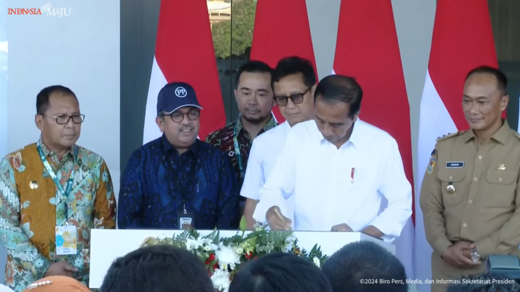 resmikan gedung rs kemenkes makassar, presiden: pusat layanan kesehatan wilayah timur indonesia 18 resmikan gedung rs kemenkes makassar, presiden: pusat layanan kesehatan wilayah timur indonesia