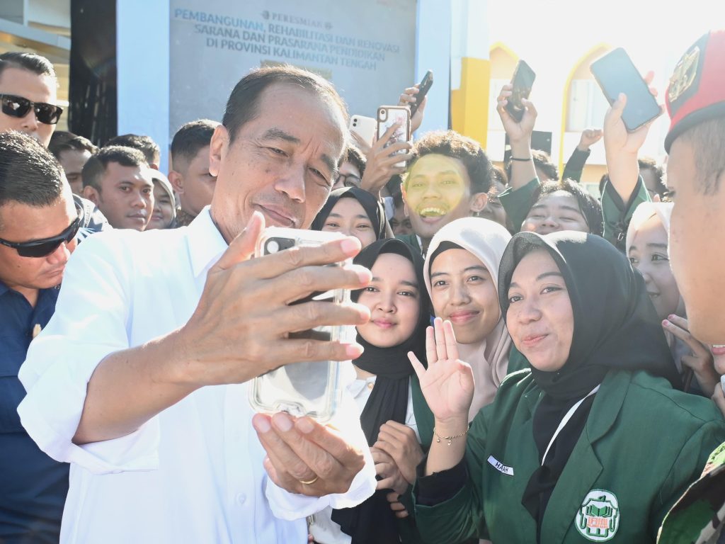 resmikan rehabilitasi infrastruktur pendidikan di kalteng, presiden: kita harap manfaat hasilkan sdm unggul 18 resmikan rehabilitasi infrastruktur pendidikan di kalteng, presiden: kita harap manfaat hasilkan sdm unggul