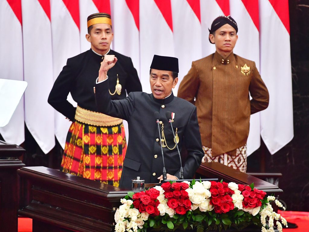 presiden jokowi: persatuan dan kedaulatan kunci menuju indonesia emas 2045