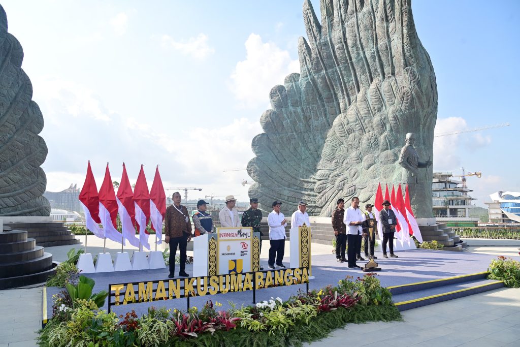 presiden jokowi resmikan taman kusuma bangsa ikn 18 presiden jokowi resmikan taman kusuma bangsa ikn