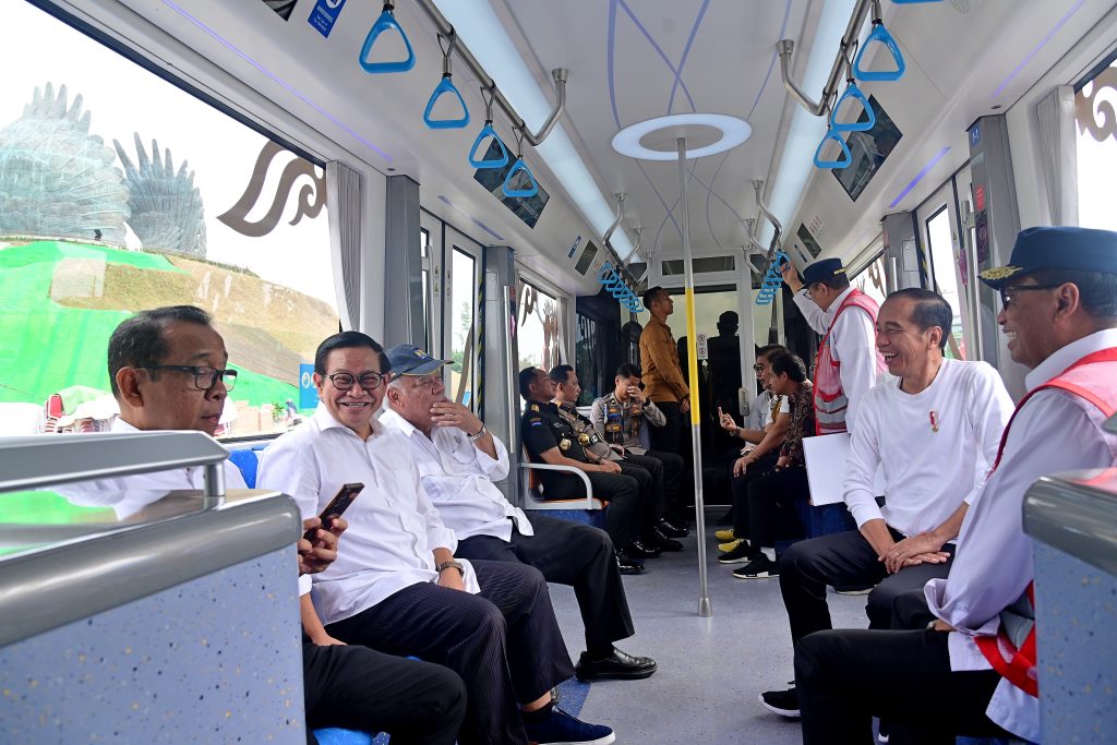 presiden jokowi jajal trem otonom di ibu kota nusantara 18 presiden jokowi jajal trem otonom di ibu kota nusantara