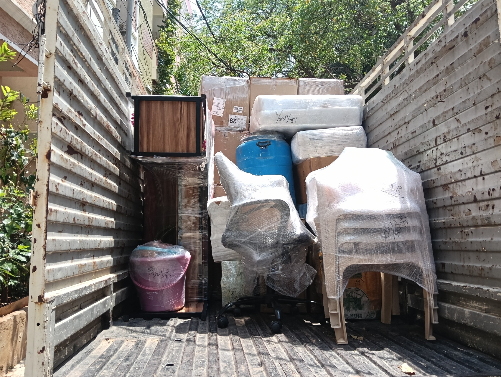 SECURE SHIFTING PACKERS AND MOVERS