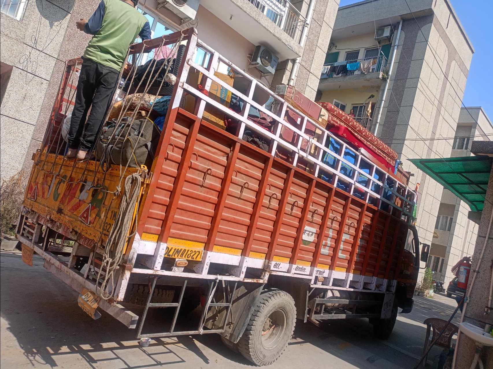 Loading & Unloading