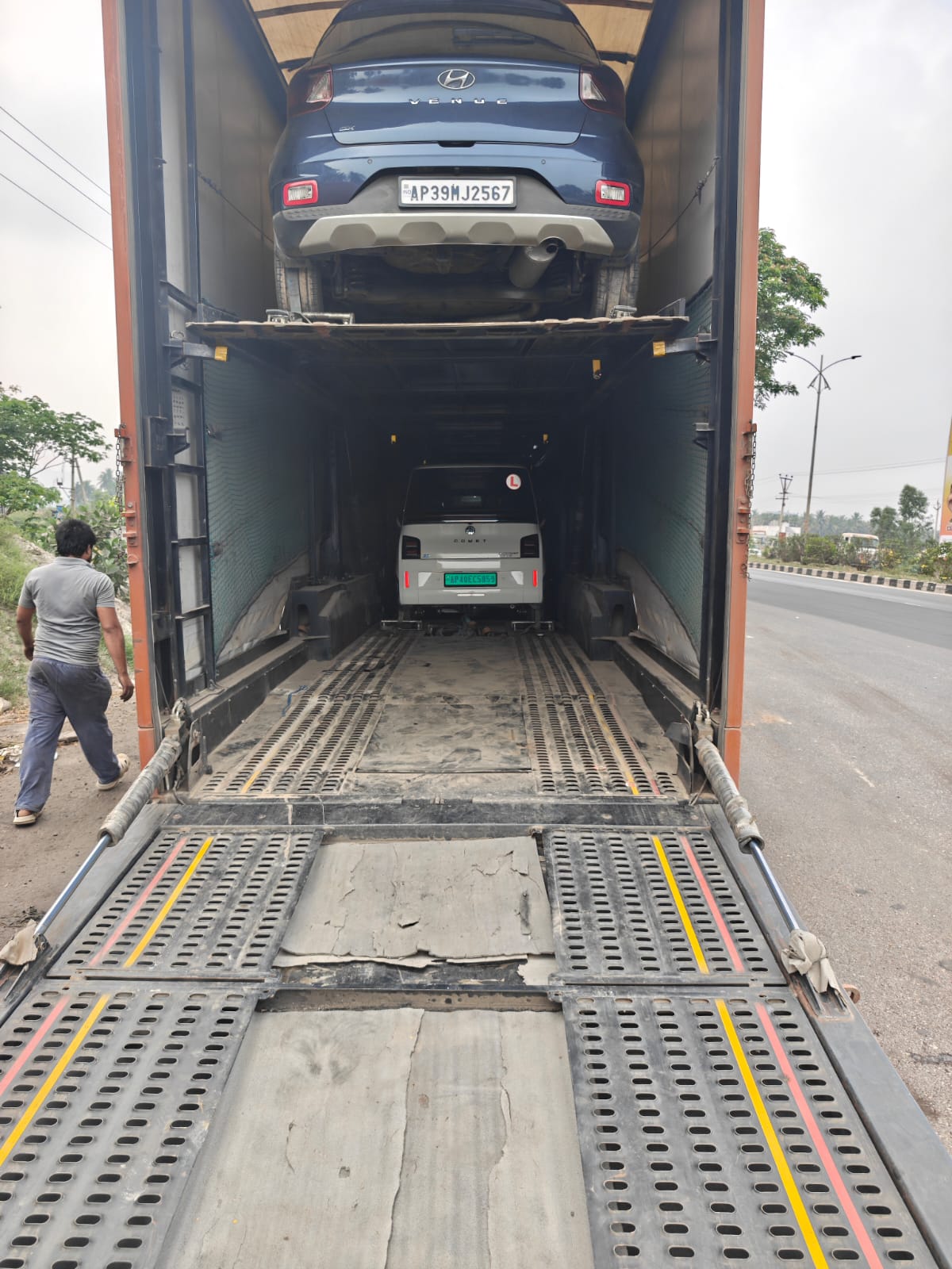 Shri Radha Packer And Movers