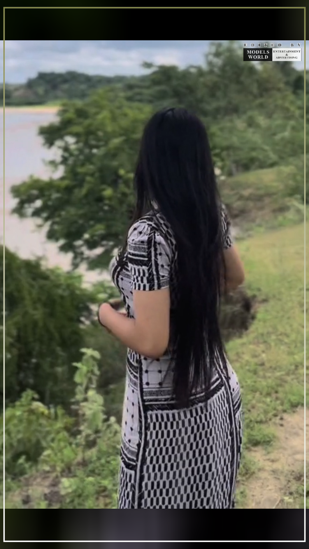 မေ့လို့မရသောမဟေသီအလန်းလေးများ😍😘.mp4