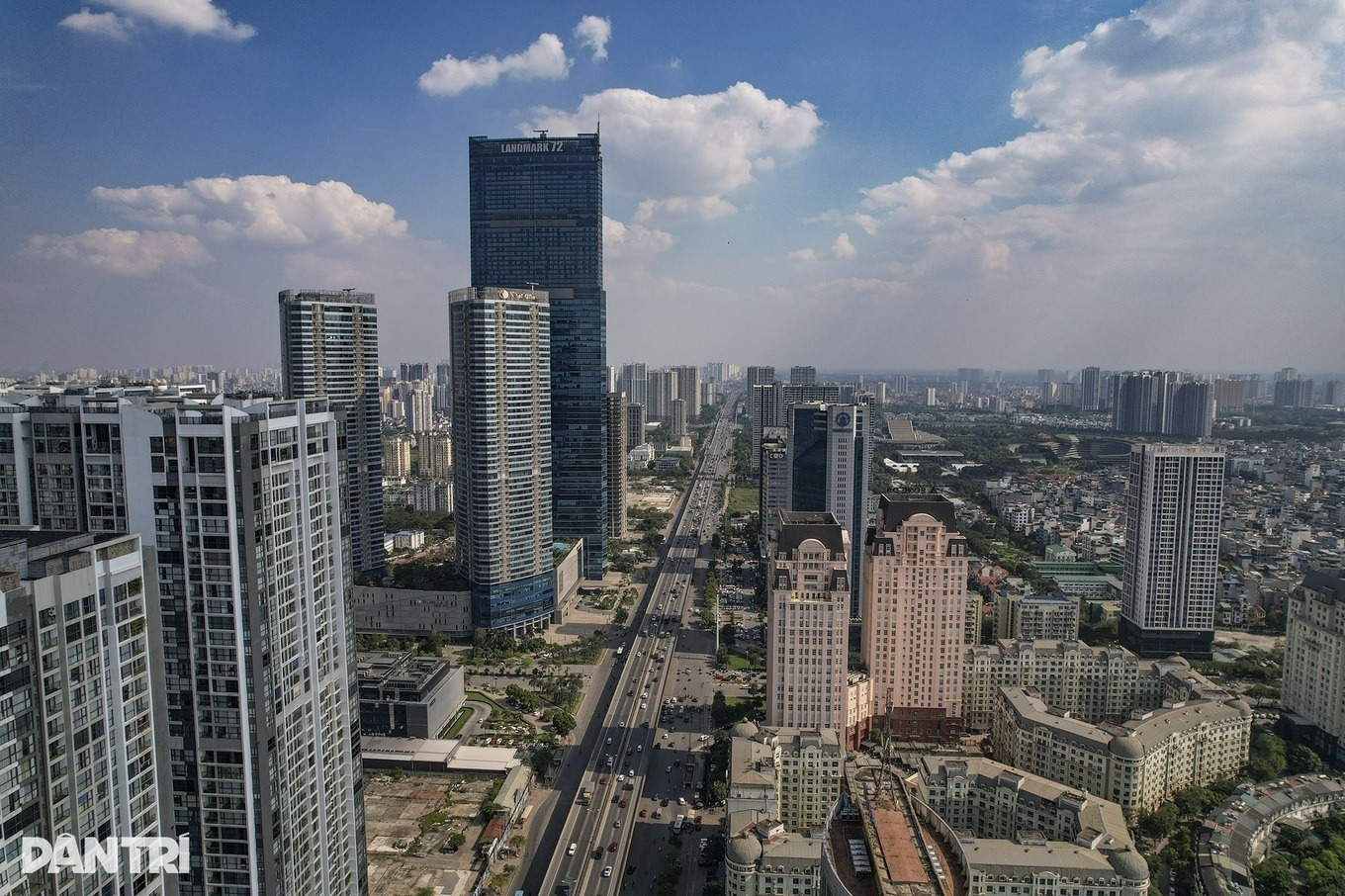 Gần 400 Triệu USD Vốn FDI Đổ Vào Bất Động Sản Hà Nội Trong 9 Tháng Năm 2026