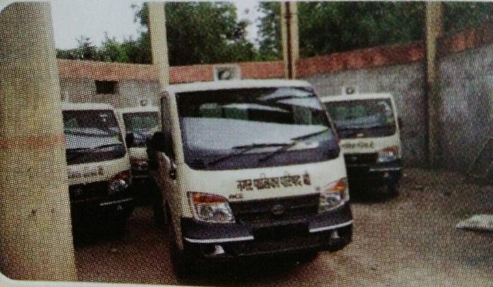 Kachra gadi mau