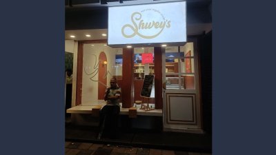 Shwey's - Not your regular scoop Edappally