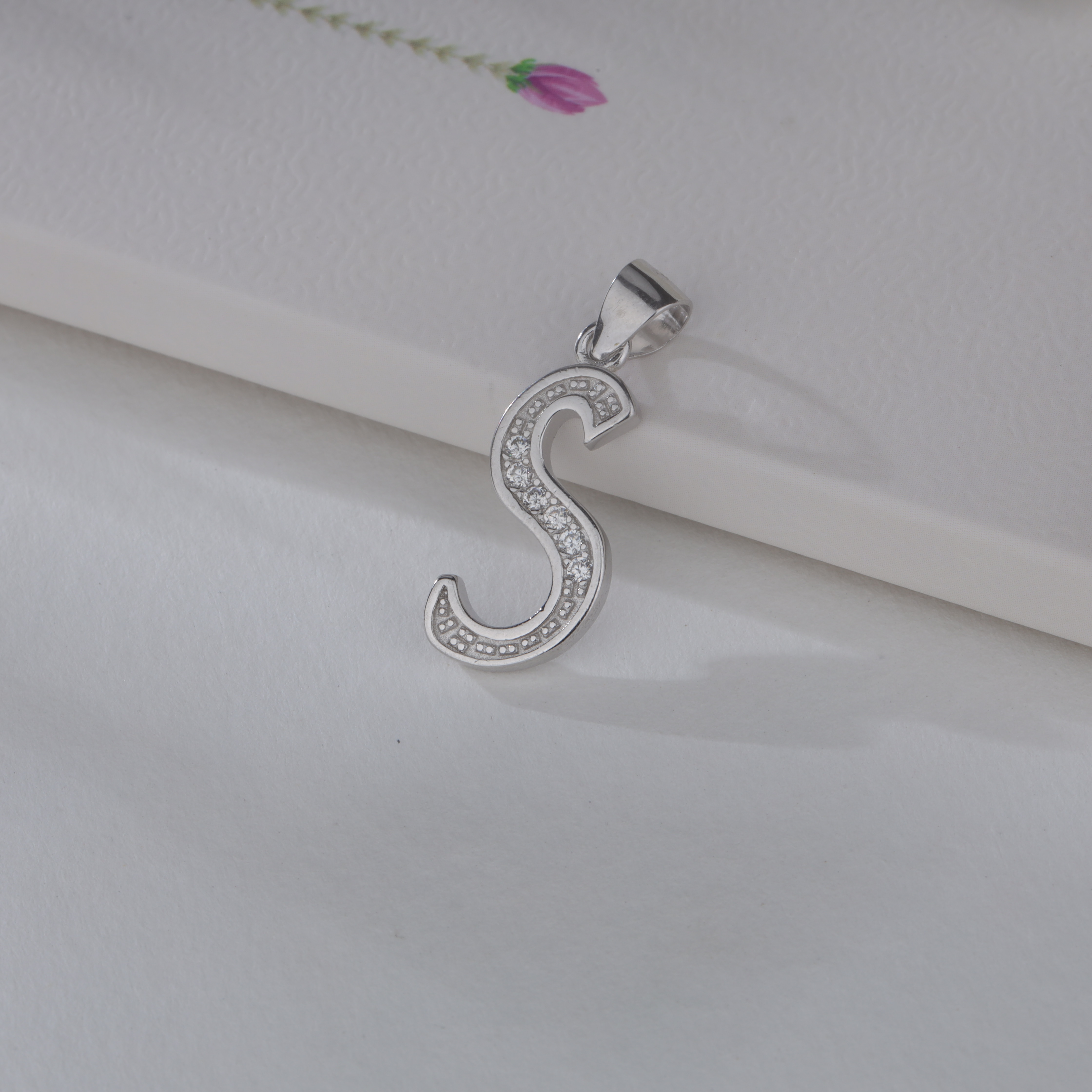 Alpha Pendant - S