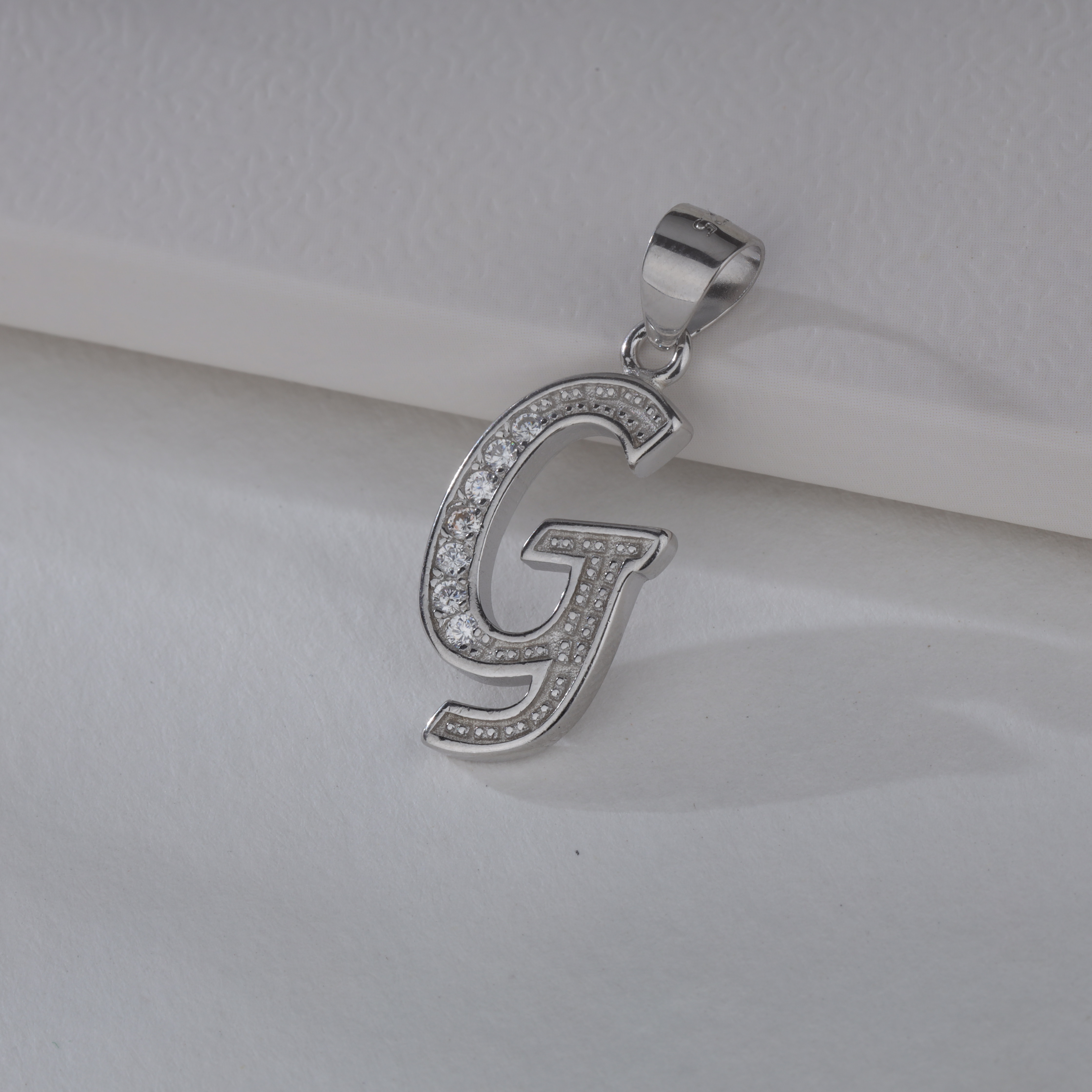 Alpha Pendant - G