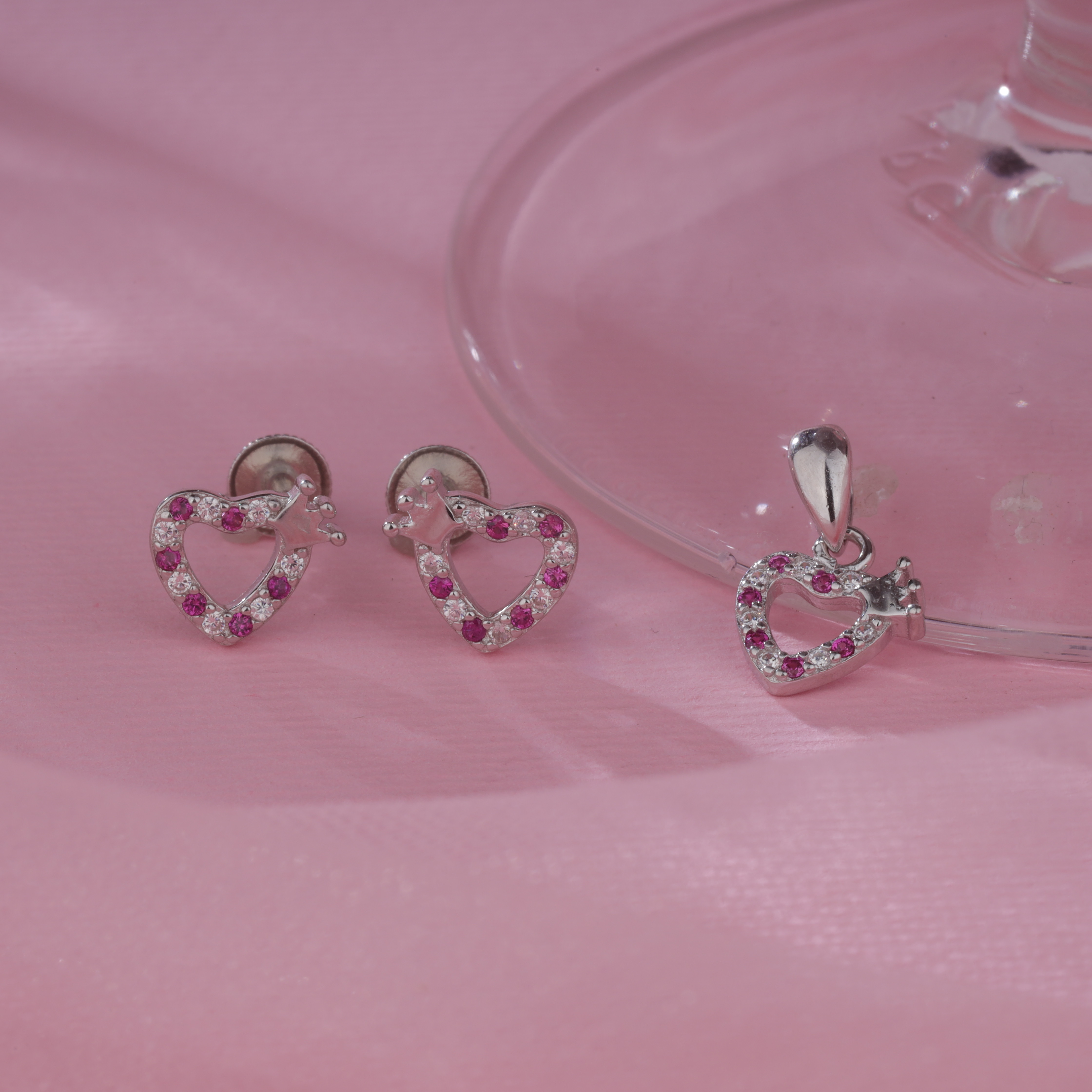 Crown Heart Pendant Set