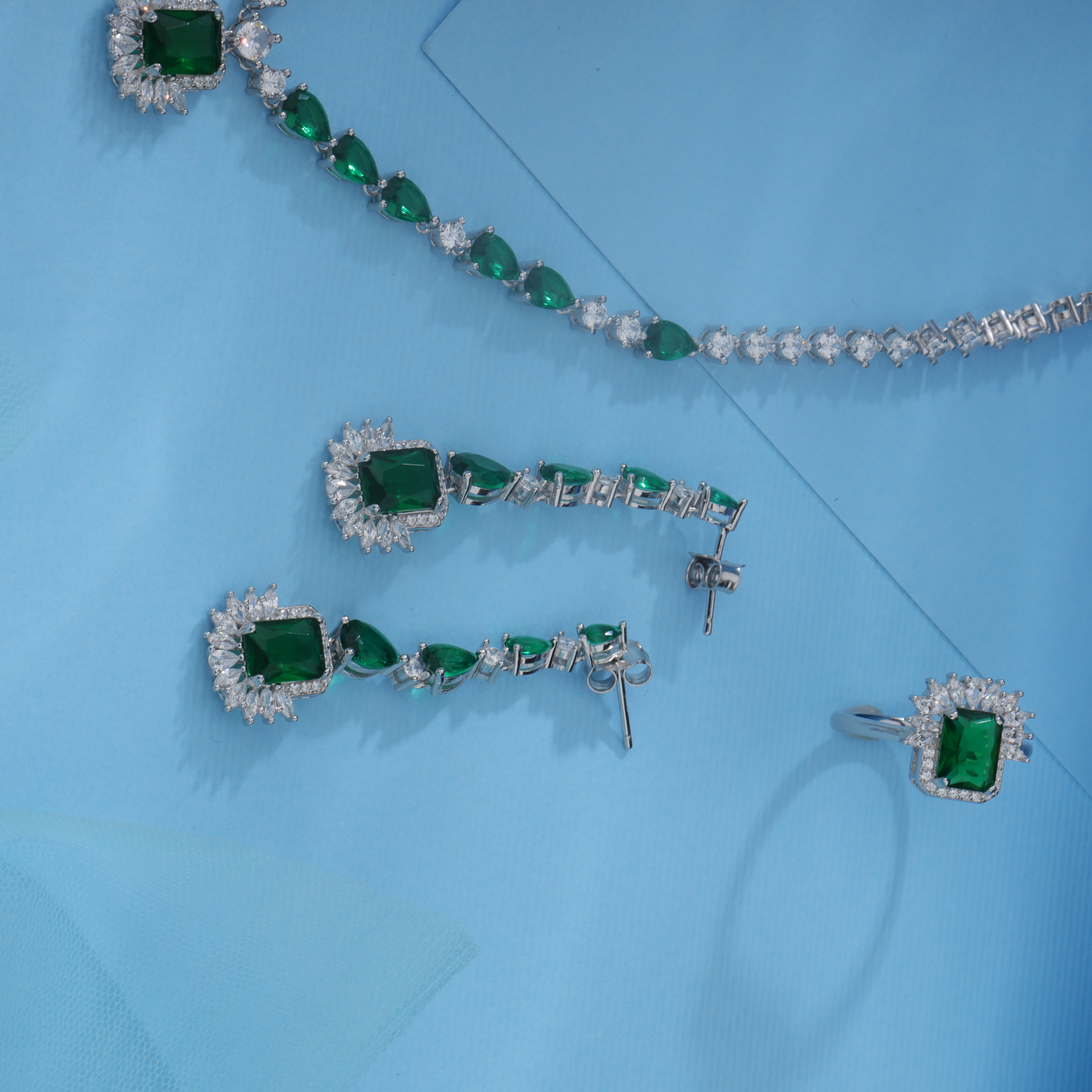 Minimal CZ Neck Set -G