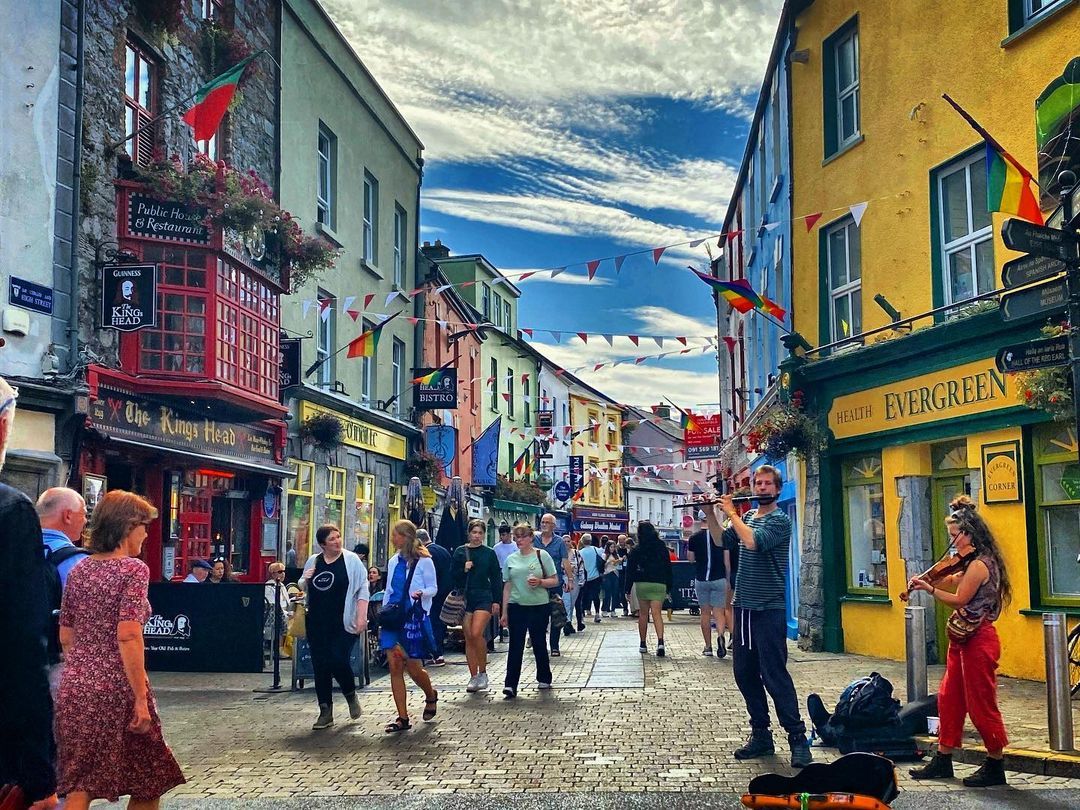 Ireland là quốc gia duy nhất sử dụng ngôn ngữ chính là tiếng Anh trong liên minh Châu Âu