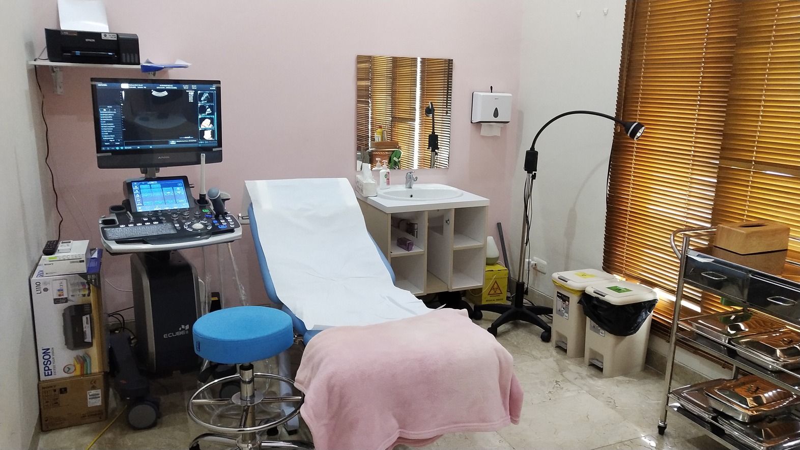 Biaya Melahirkan Normal di Klinik Jakarta 2026: Rincian Lengkap dan Apa Saja yang Termasuk