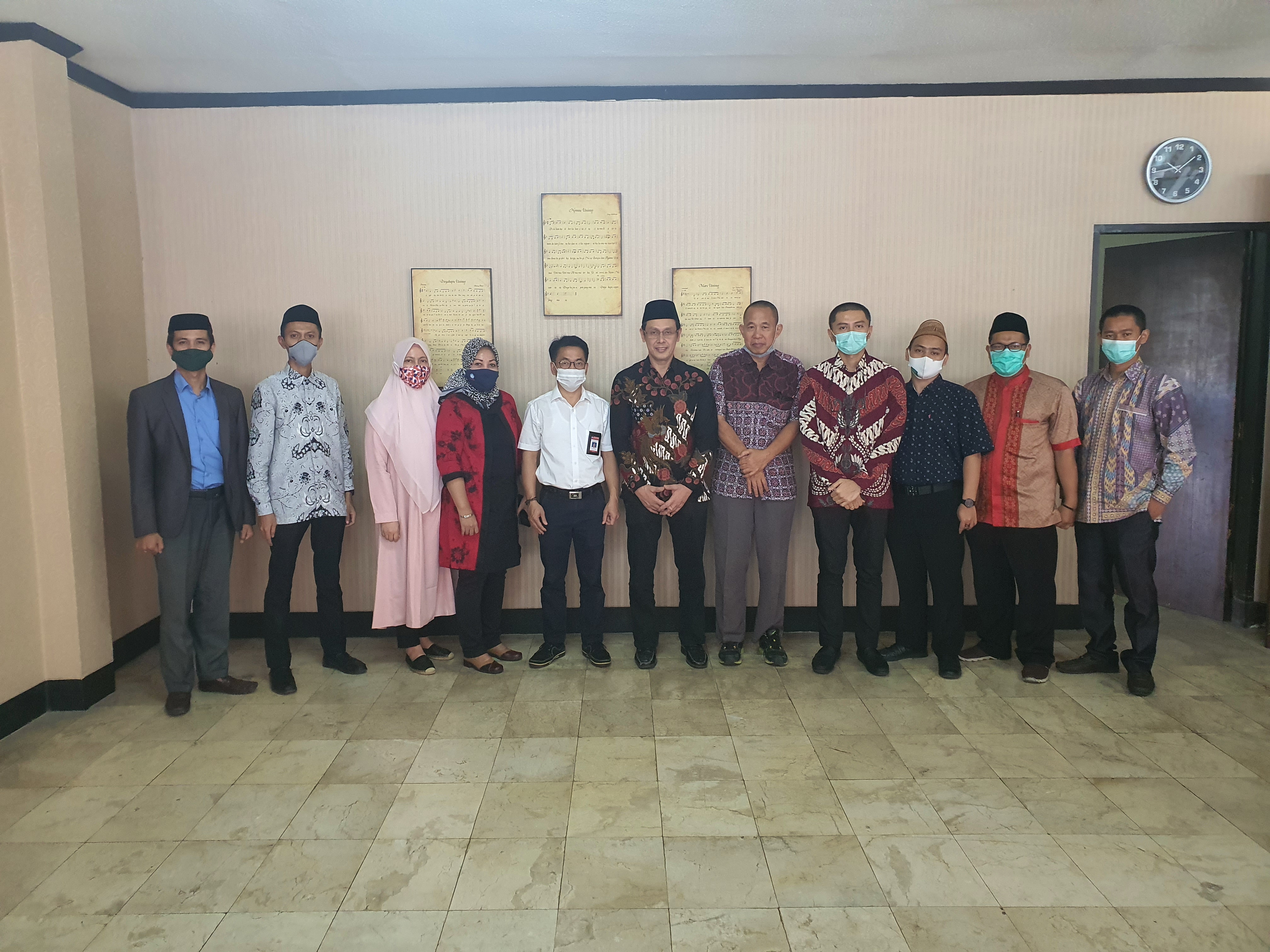 Tahun 1980 UNINUS