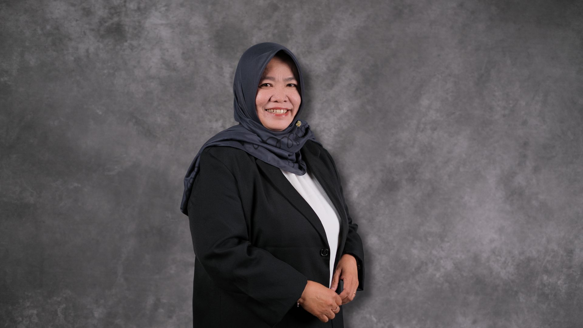 Dr. Lilis Suwandari, M.Pd.