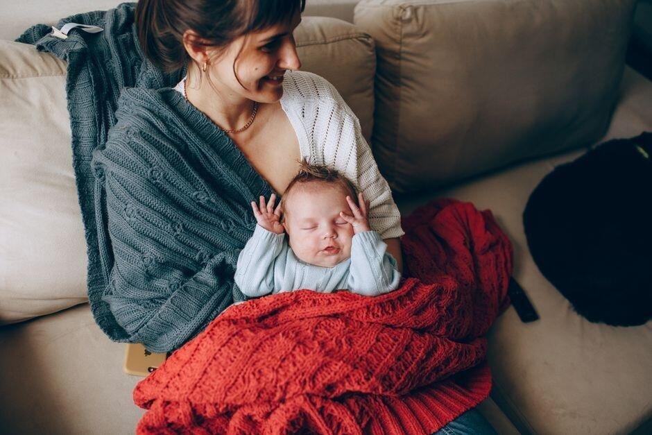 Newborn Pilek: Penyebab, Cara Mengatasi, dan Kapan Harus ke Dokter