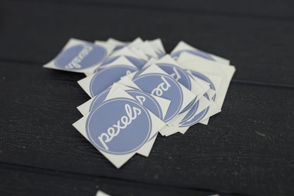 logo size testing small print label
