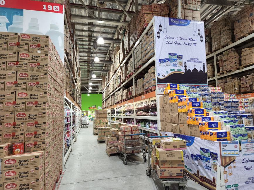 spanduk jualan campuran mixed products layout