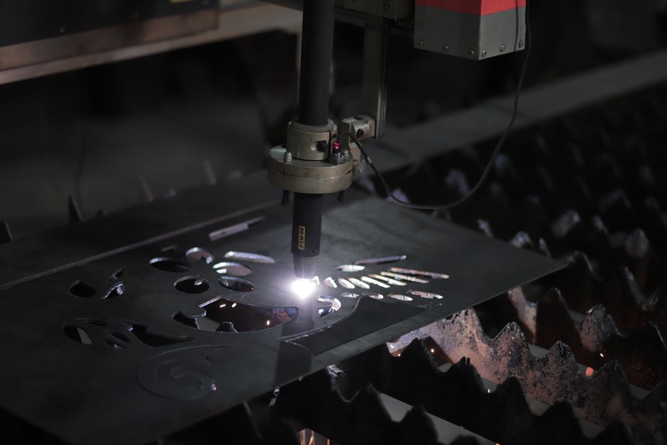 cnc plasma cutting steel plate industrial